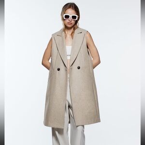 Zara like new soft double breasted vest with pockets size large